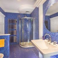 Вилла на первой линии моря/озера в Италии, Палау, 350 кв.м.