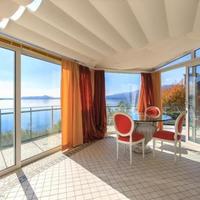 Вилла на первой линии моря/озера в Италии, Палау, 350 кв.м.