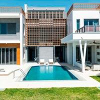 House at the first line of the sea / lake in Republic of Cyprus, Protaras, 622 sq.m.