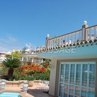 Вилла в Испании, Канарские Острова, Санта-Крус-де-Тенерифе, 200 кв.м.