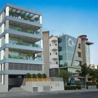 Квартира на первой линии моря/озера на Кипре, Лимасол, 147 кв.м.