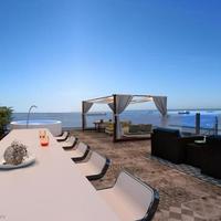 Квартира на первой линии моря/озера на Кипре, Лимасол, 147 кв.м.