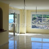 Flat in Spain, Canary Islands, Santa Cruz de Tenerife, 103 sq.m.