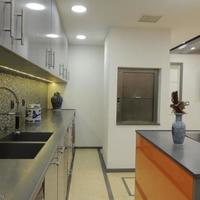 Вилла на второй линии моря/озера, в пригороде в Португалии, Албуфейра, 670 кв.м.