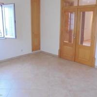 Вилла на второй линии моря/озера, в пригороде в Португалии, Албуфейра, 217 кв.м.