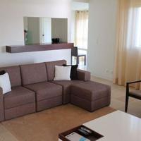 Apartment at the second line of the sea / lake, in the suburbs in Portugal, Albufeira, 162 sq.m.