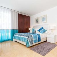 House at the second line of the sea / lake, in the suburbs in Portugal, Albufeira, 164 sq.m.