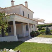 Villa at the second line of the sea / lake, in the suburbs in Portugal, Lisbon, 500 sq.m.