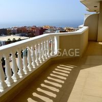 Flat in Spain, Canary Islands, Santa Cruz de Tenerife, 95 sq.m.