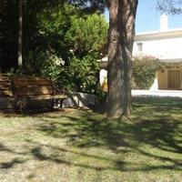 Вилла на второй линии моря/озера, в пригороде в Португалии, Албуфейра, 410 кв.м.