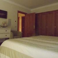 Вилла на второй линии моря/озера, в пригороде в Португалии, Албуфейра, 410 кв.м.