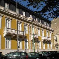 Апартаменты в пригороде в Португалии, Лиссабон, 240 кв.м.