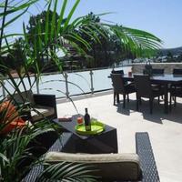 Villa at the first line of the sea / lake, in the suburbs in Portugal, Albufeira