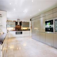 House at the second line of the sea / lake, in the suburbs in Portugal, Albufeira, 550 sq.m.