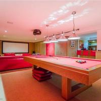 House at the second line of the sea / lake, in the suburbs in Portugal, Albufeira, 550 sq.m.