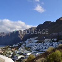 Apartment in Spain, Canary Islands, Santa Cruz de Tenerife, 140 sq.m.