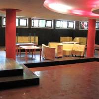 Отель (гостиница) на первой линии моря/озера, в пригороде в Болгарии, Бургасская область, Елените, 900 кв.м.