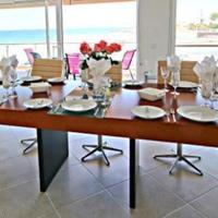 Villa at the second line of the sea / lake, in the suburbs in Portugal, Albufeira, 485 sq.m.