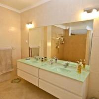 Villa at the second line of the sea / lake, in the suburbs in Portugal, Albufeira, 485 sq.m.