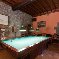 House in Spain, Catalunya, Girona, 1553 sq.m.