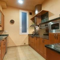 Flat in Spain, Catalunya, Barcelona, 157 sq.m.
