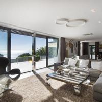 House at the first line of the sea / lake in Spain, Catalunya, Girona, 532 sq.m.