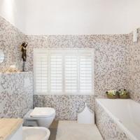 House at the first line of the sea / lake in Spain, Catalunya, Girona, 532 sq.m.