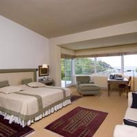 House at the first line of the sea / lake in Spain, Catalunya, Begur, 600 sq.m.