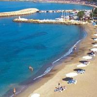 Villa at the first line of the sea / lake in Republic of Cyprus, Eparchia Pafou, 484 sq.m.