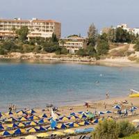 Villa at the first line of the sea / lake in Republic of Cyprus, Eparchia Pafou, 484 sq.m.