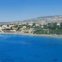 Villa at the first line of the sea / lake in Republic of Cyprus, Eparchia Pafou, 484 sq.m.