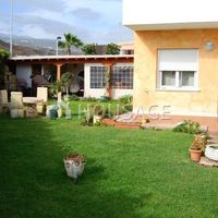 Апартаменты в Испании, Канарские Острова, Санта-Крус-де-Тенерифе, 150 кв.м.