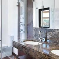 Villa at the second line of the sea / lake, in the suburbs in Portugal, Lisbon, 335 sq.m.