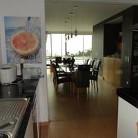 Вилла на второй линии моря/озера, в пригороде в Португалии, Албуфейра, 478 кв.м.