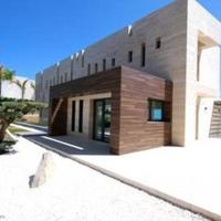 Villa at the first line of the sea / lake in Spain, Comunitat Valenciana, Alicante, 635 sq.m.