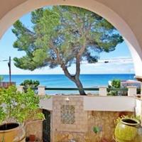 Villa at the first line of the sea / lake in Spain, Comunitat Valenciana, Alicante, 250 sq.m.