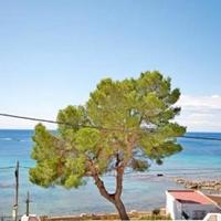 Villa at the first line of the sea / lake in Spain, Comunitat Valenciana, Alicante, 250 sq.m.