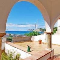 Villa at the first line of the sea / lake in Spain, Comunitat Valenciana, Alicante, 250 sq.m.