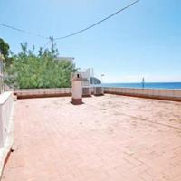 Villa at the first line of the sea / lake in Spain, Comunitat Valenciana, Alicante, 250 sq.m.