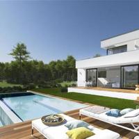 Villa in Spain, Catalunya, Girona, 664 sq.m.
