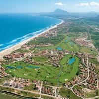 Penthouse at the first line of the sea / lake in Spain, Comunitat Valenciana, Alicante, 342 sq.m.