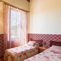 Villa at the first line of the sea / lake in Spain, Catalunya, Girona, 1200 sq.m.