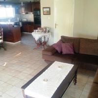 Дом на первой линии моря/озера на Кипре, Пафос, 342 кв.м.