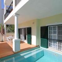 Apartment in the suburbs in Portugal, Albufeira, 173 sq.m.