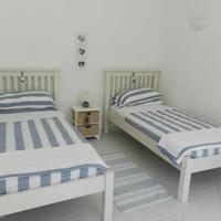 Вилла на второй линии моря/озера, в пригороде в Португалии, Албуфейра, 293 кв.м.