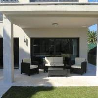 Дом на первой линии моря/озера в Испании, Каталония, Жирона, 450 кв.м.