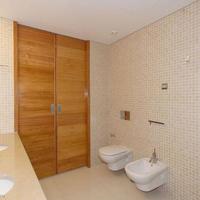 Apartment in the suburbs in Portugal, Albufeira, 232 sq.m.