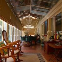 Вилла на второй линии моря/озера, в пригороде в Португалии, Лиссабон, 415 кв.м.