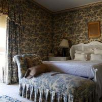 Вилла на второй линии моря/озера, в пригороде в Португалии, Лиссабон, 415 кв.м.