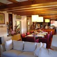 Вилла на первой линии моря/озера в Испании, Каталония, Жирона, 395 кв.м.